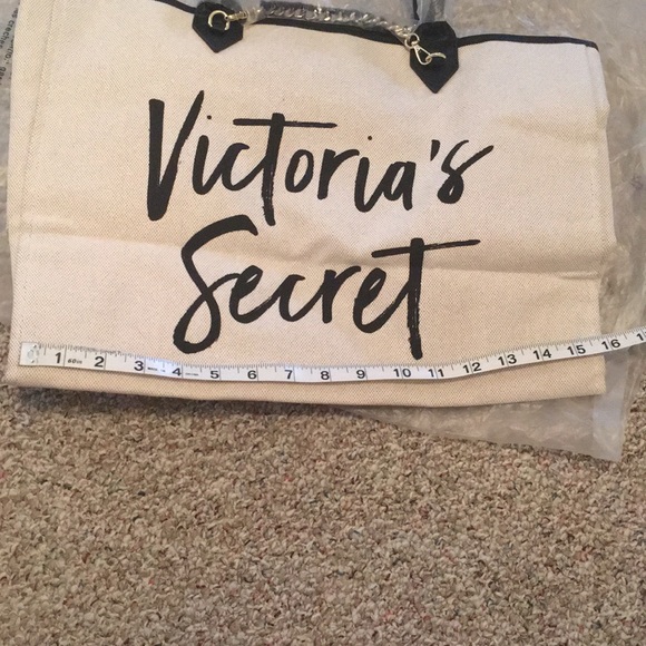 Brand new still in package Victoria Secret tote - Picture 4 of 6